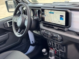 Jeep Wrangler Willys 4 Door 4x4 2026