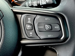 Jeep Wrangler Willys 4 Door 4x4 2026