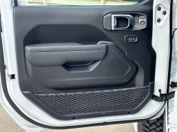 Jeep Wrangler Willys 4 Door 4x4 2026