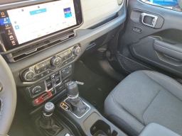 Jeep Wrangler Willys 4 Door 4x4 2026