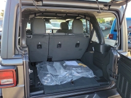 Jeep Wrangler Willys 4 Door 4x4 2026