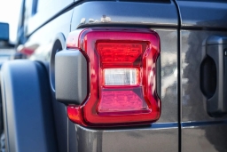 Jeep Wrangler Willys 4 Door 4x4 2026