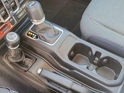 Jeep Wrangler Willys 4 Door 4x4 2026