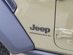 Jeep Wrangler Willys 4 Door 4x4 2026