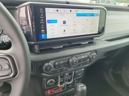 Jeep Wrangler Willys 4 Door 4x4 2026