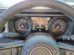 Jeep Wrangler Willys 4 Door 4x4 2026