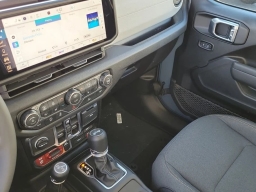 Jeep Wrangler Willys 4 Door 4x4 2026