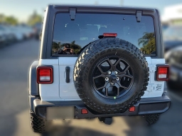 Jeep Wrangler Willys 4 Door 4x4 2026