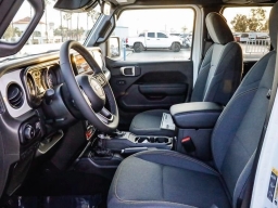 Jeep Wrangler Willys 4 Door 4x4 2026