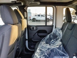 Jeep Wrangler Willys 4 Door 4x4 2026