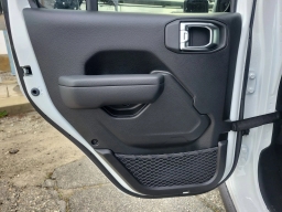 Jeep Wrangler Willys 4 Door 4x4 2026