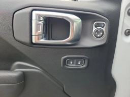 Jeep Wrangler Willys 4 Door 4x4 2026