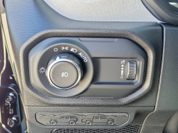 Jeep Wrangler Willys 4 Door 4x4 2026