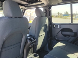 Jeep Wrangler Willys 4 Door 4x4 2026