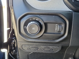 Jeep Wrangler Willys 4 Door 4x4 2026