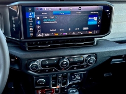 Jeep Wrangler Willys 4 Door 4x4 2026