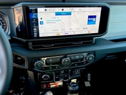 Jeep Wrangler Willys 4 Door 4x4 2026