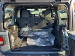 Jeep Wrangler Willys 4 Door 4x4 2026