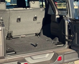 Jeep Wrangler Willys 4 Door 4x4 2026