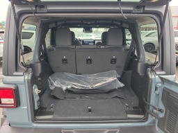 Jeep Wrangler Willys 4 Door 4x4 2026