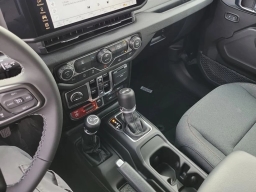 Jeep Wrangler Willys 4 Door 4x4 2026