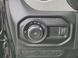 Jeep Wrangler Willys 4 Door 4x4 2026