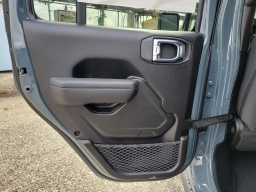 Jeep Wrangler Willys 4 Door 4x4 2026