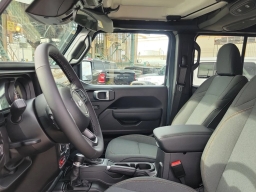 Jeep Wrangler Willys 4 Door 4x4 2026