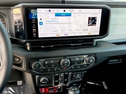 Jeep Wrangler Willys 4 Door 4x4 2026