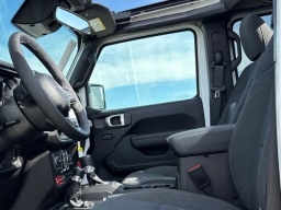 Jeep Wrangler Willys 4 Door 4x4 2026