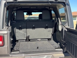 Jeep Wrangler Willys 4 Door 4x4 2026