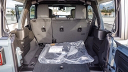 Jeep Wrangler Willys 4 Door 4x4 2026