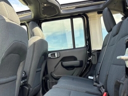 Jeep Wrangler Willys 4 Door 4x4 2026