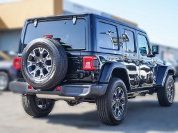 Jeep Wrangler Sahara 4 Door 4x4 2025