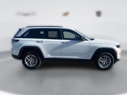 Jeep Grand Cherokee Laredo X 4x2 2025