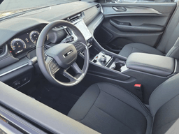 Jeep Grand Cherokee Laredo X 4x2 2025