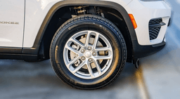 Jeep Grand Cherokee Laredo X 4x2 2025