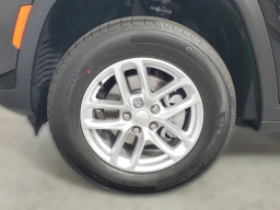 Jeep Grand Cherokee Laredo X 4x2 2025