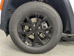 Jeep Grand Cherokee Laredo Altitude 4x2 2026