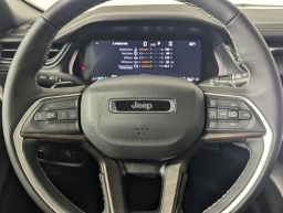 Jeep Grand Cherokee Laredo Altitude 4x2 2026