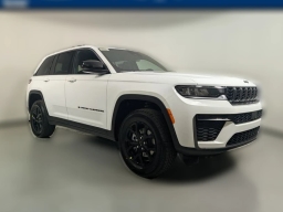 Jeep Grand Cherokee Laredo Altitude 4x2 2026