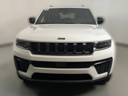 Jeep Grand Cherokee Laredo Altitude 4x2 2026