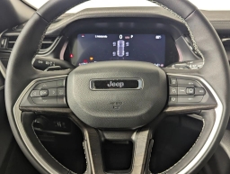 Jeep Grand Cherokee Laredo Altitude 4x2 2026