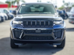 Jeep Grand Cherokee Laredo Altitude 4x2 2026