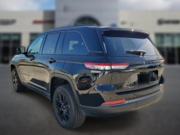 Jeep Grand Cherokee Laredo Altitude 4x2 2026