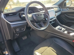 Jeep Grand Cherokee Laredo Altitude 4x2 2026