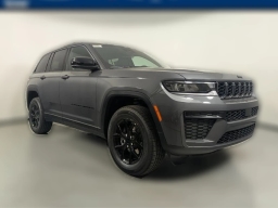 Jeep Grand Cherokee Laredo Altitude 4x2 2026