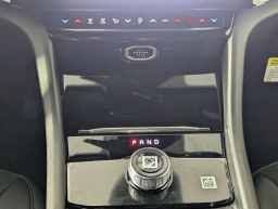 Jeep Grand Cherokee Laredo Altitude 4x2 2026