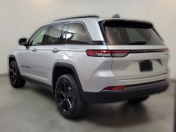 Jeep Grand Cherokee Limited 4x2 2026