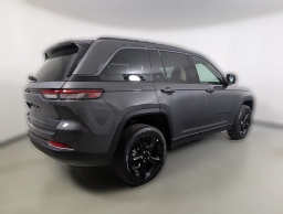 Jeep Grand Cherokee Limited 4x2 2026